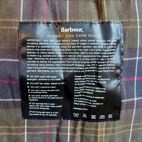Barbour Ashby Wax Jacket - Picture 6 of 8